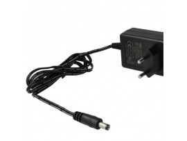Polnilec za telefone Polycom CCX 400 / VVX 150 / VVX 250, 15W, 5V, 3A Polnilec za telefone Polycom CCX 400 / VVX 150 / VVX 250, 15W, 5V, 3A